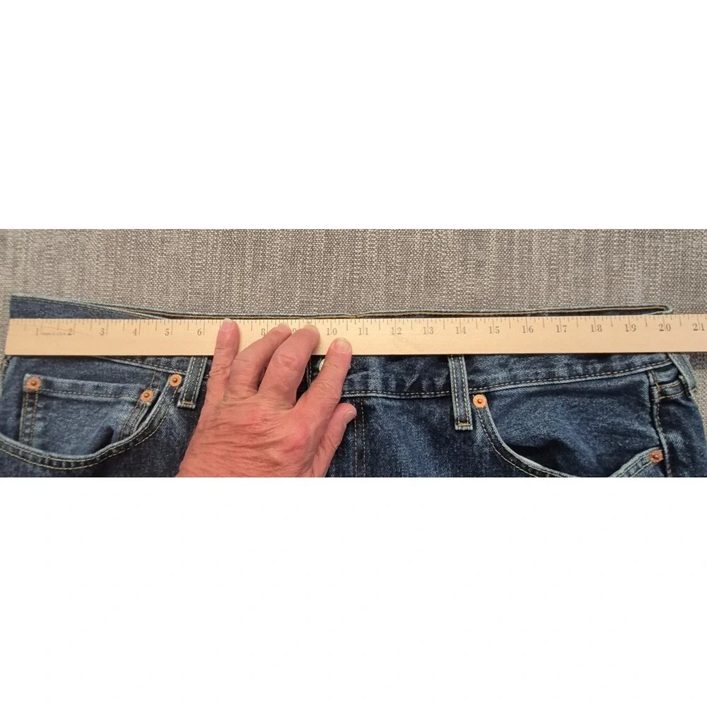 Levi's 550 men's denim blue jeans 42x30 Cotton medium wash classic western ranch